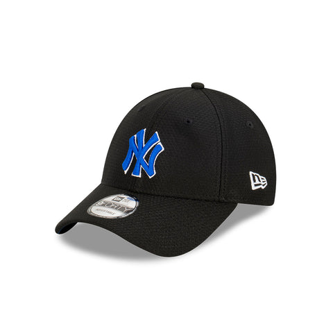 New Era 940 Adjustable - Textured Fabric Contrast Under Brim NY